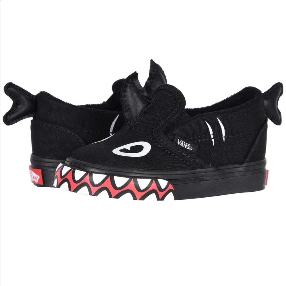 Vans shark toddler shoes  sz 5t SOLD!